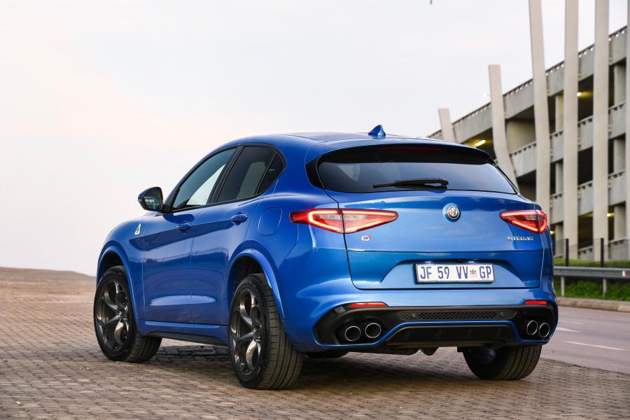  Alfa Romeo Stelvio Quadrifoglio (949) 2019 года  (ZA) (фото 31 из 42)